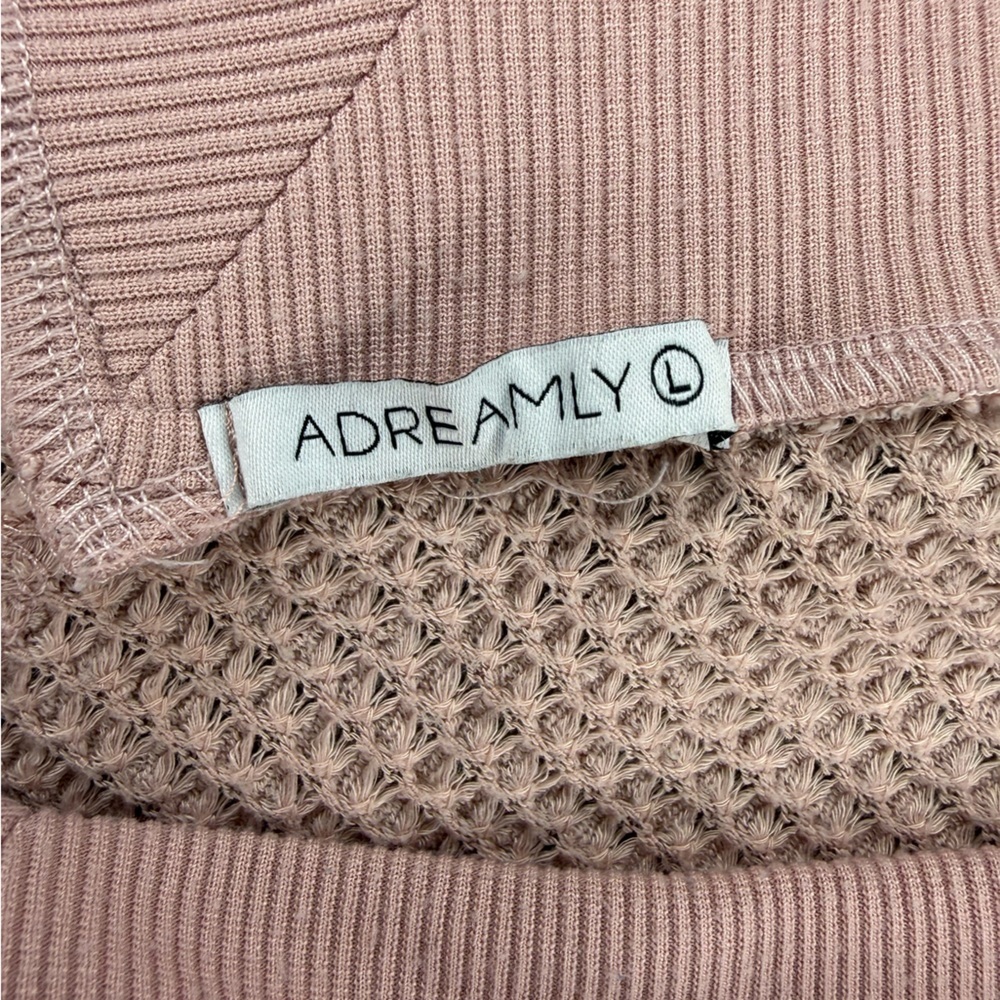 Blush Pink Waffle Knit V-Neck Sweater – Size Large - Picture 7 of 7